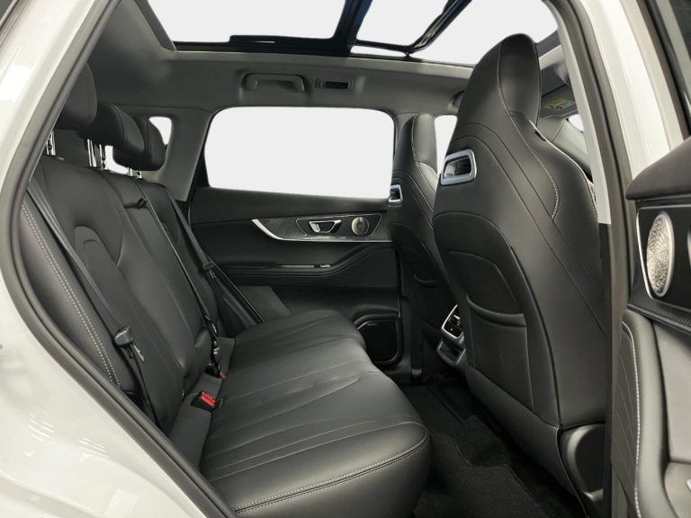 f5058d5e-9792-4034-b002-cdd25ad9a0ce