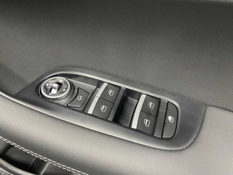 97cb997c-6151-46c8-910e-80c0808bacfb