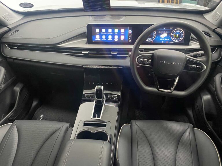 d092c1c3-d891-4f9d-a1a8-059476935da2